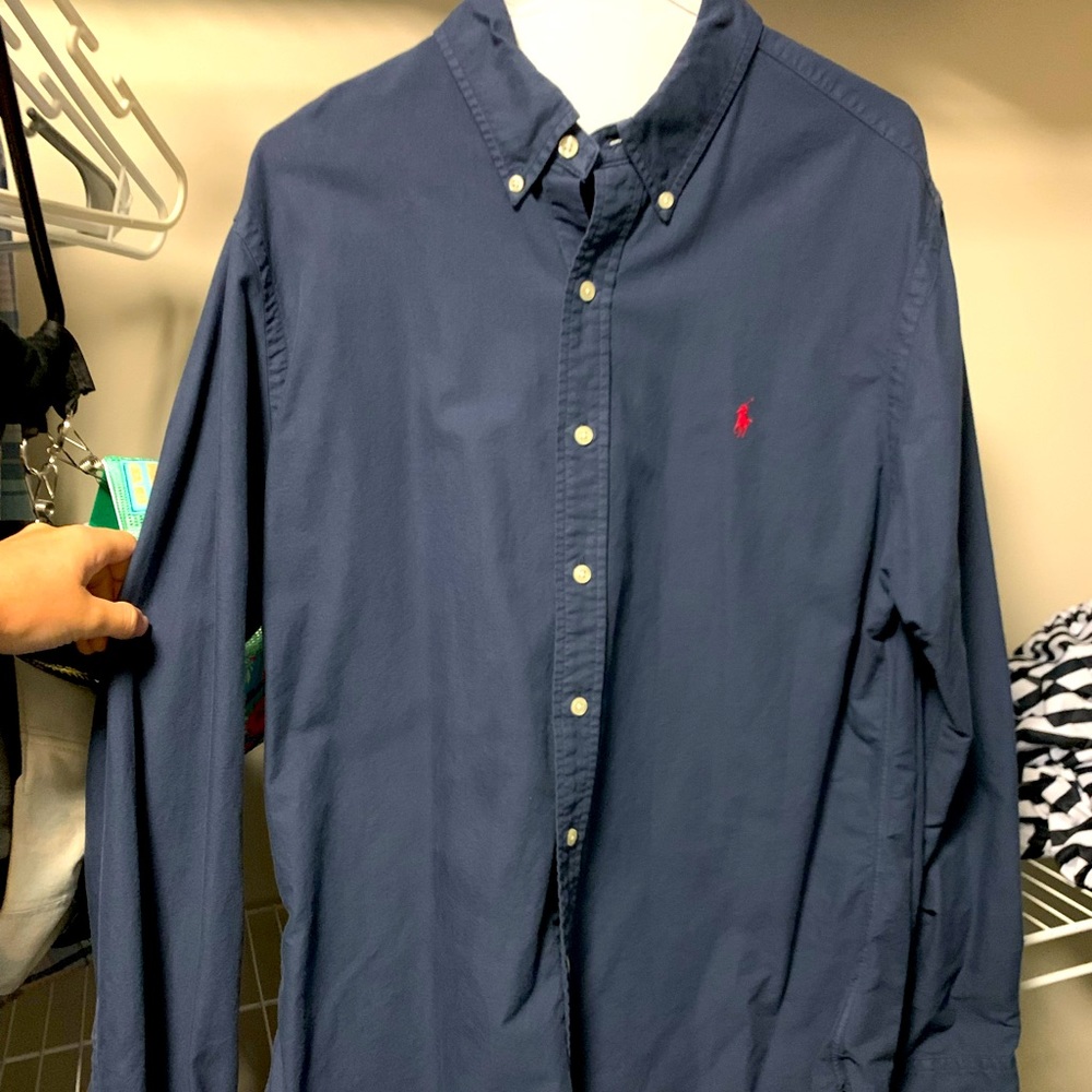 Navy Men’s Polo Slim Fit Button Down. Size: Large